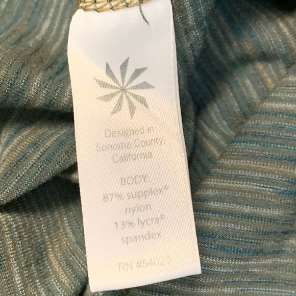 Athleta Chaturango Capri Space dyed Legging Size S - Picture 8 of 8